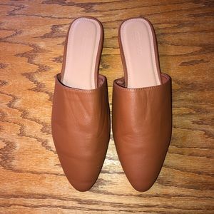 Old navy womens size 8 mules